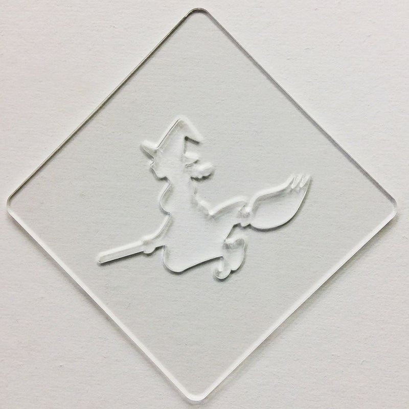 【atta】ハロウィンステンシル　魔女　カフェアートステンシル　LAS-0082