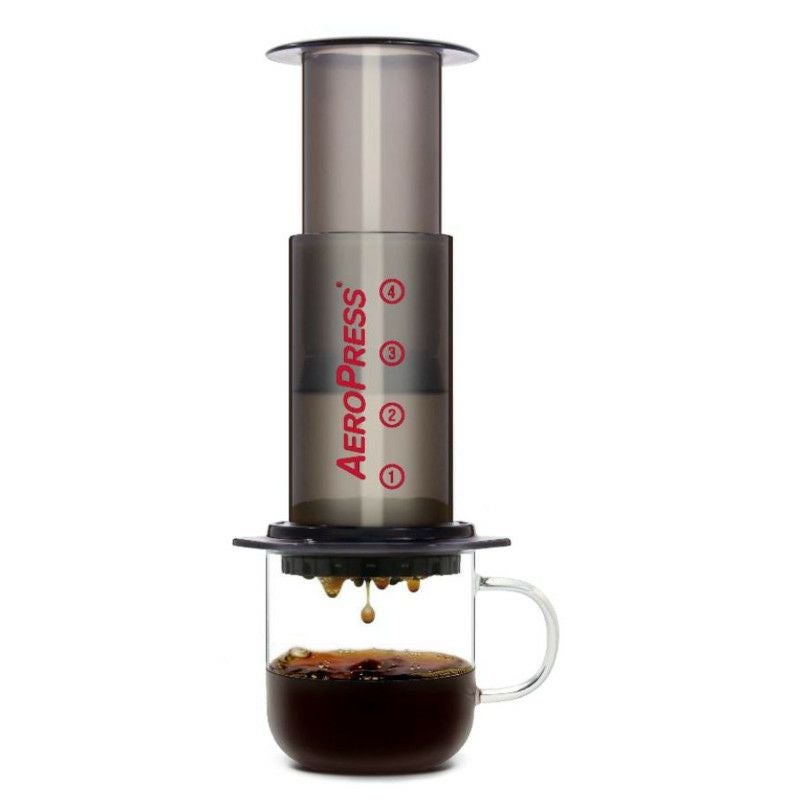 AeroPress エアロプレス　レッド　ペーパーフィルター付き AEROPRESS / エアロプレス (専用ペーパーフィルター付き) | TRUNK COFFEE