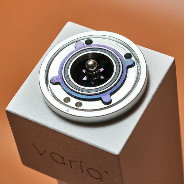 Varia Burr Hypernova Titanium（第二世代 ・VS3専用替刃・玉虫色） |